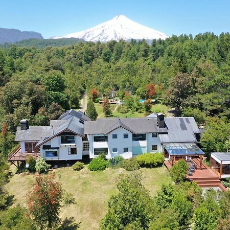 Bambu Lodge Pucon Exterior photo