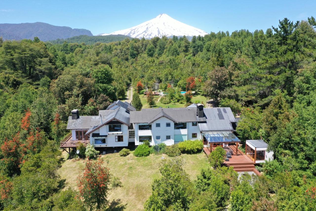 Bambu Lodge Pucon Exterior photo